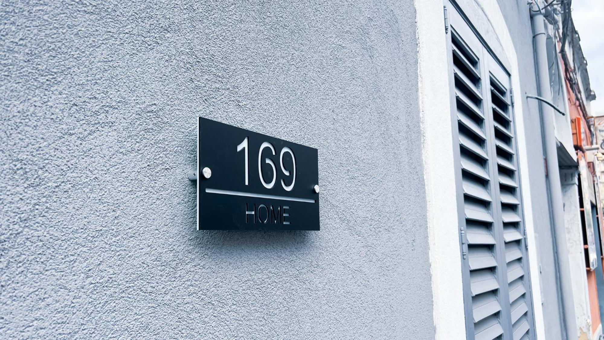 169Home Катания Экстерьер фото